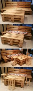 Pallet Couch and Table